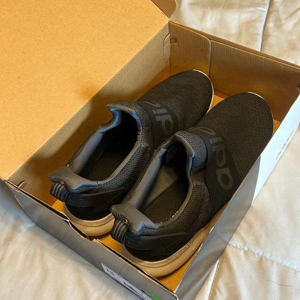 Men’s adidas lite racer adapt size 13